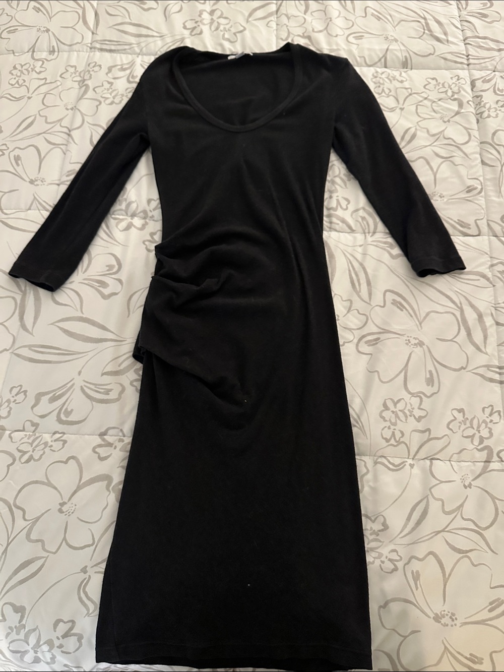 James Perse Black Long Sleeve Scoop-Neck Midi Dress